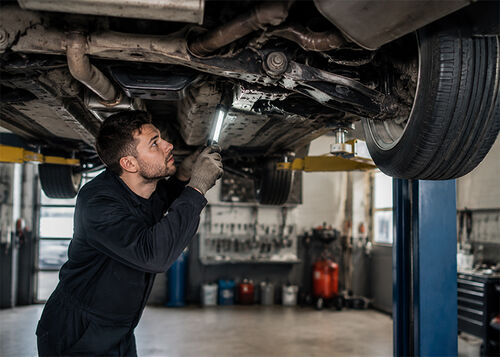 Latest company news about Automotive Anti Rust Spray for Car Undercarriage: Uses, Benefits, and Application Tips